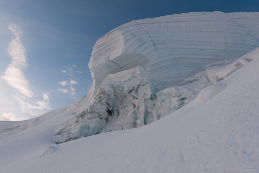 Névé dans la voie normale du Tacul