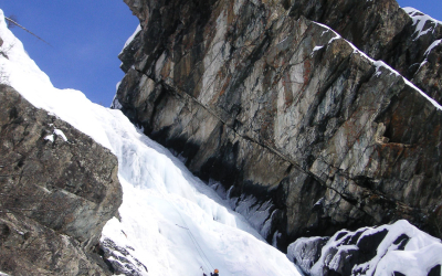 Second stage de cascade de glace avec l’UCPA