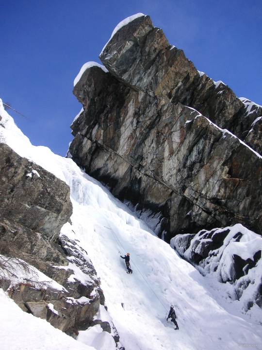 Cascade de Lillaz, Cogne