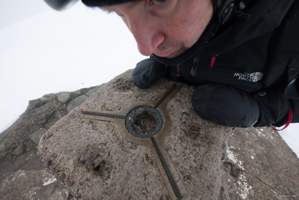 Julien découvre le sommet du Ben.