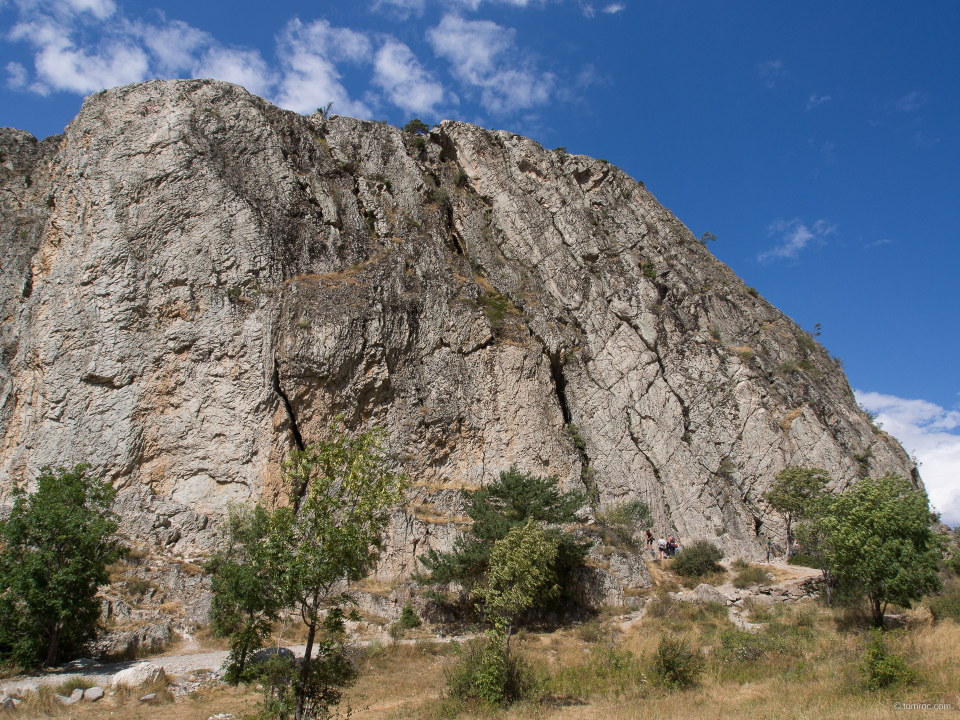 Secteur de grimpe du "Rocher Baron", près de Briançon.