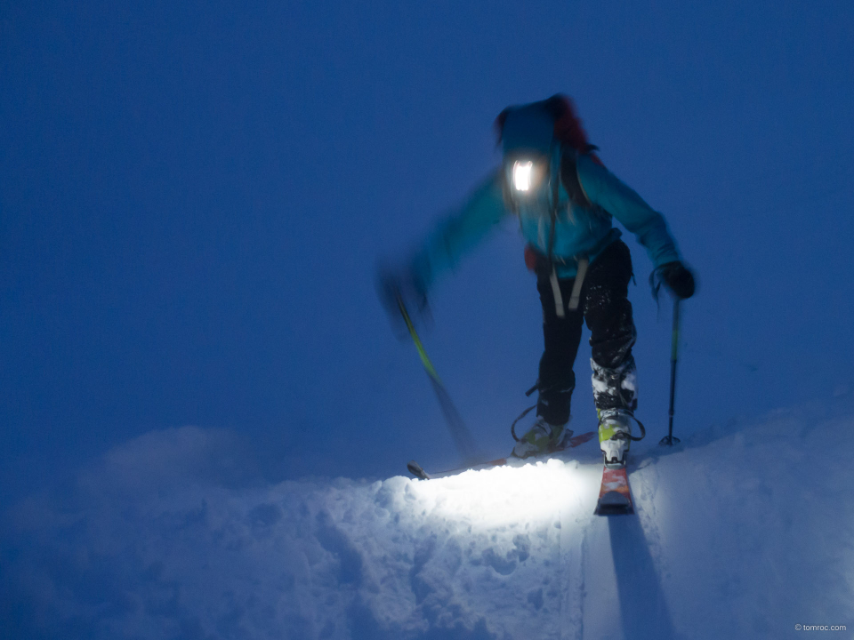 Retour à la frontale et dans le brouillard