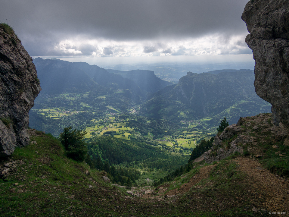 Vue depuis la grotte à l'échelle