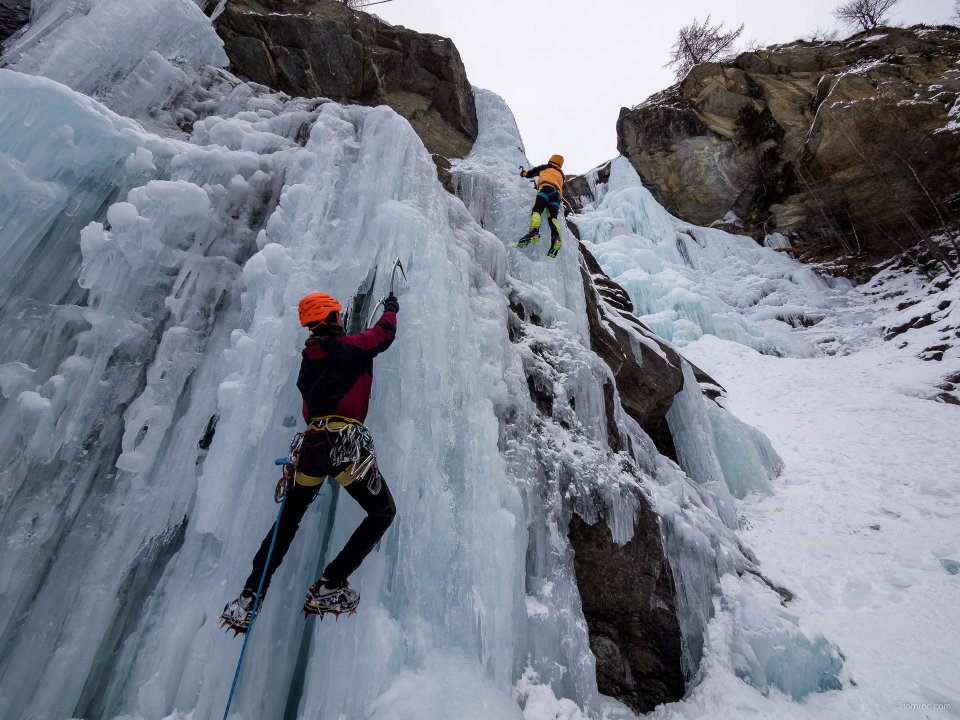 Entrainement à la cascade de Lillaz