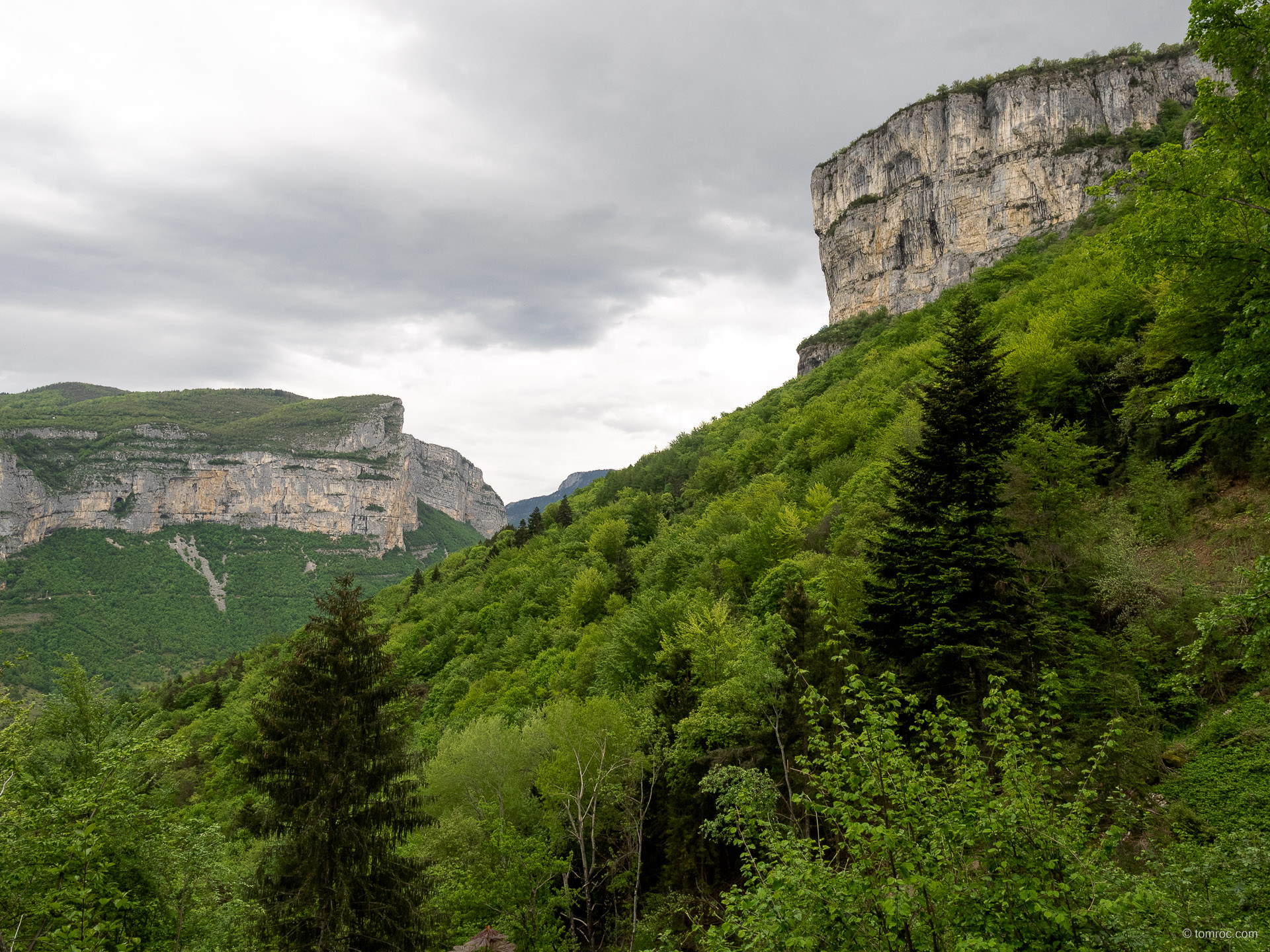 Grande Cournouse, par le Pas et la Grotte de Pabro