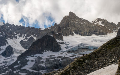 Voie Preuss à l’Aiguille Savoie et assistance à italiens culottés